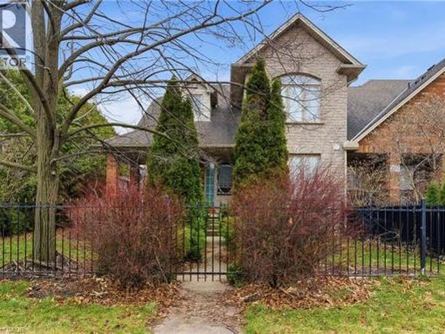 189 Livingston Avenue, Grimsby, ON, L3M 5M3 house for sale | Listing ID 40818 | Royal LePage