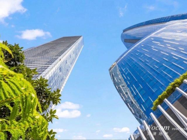 189sqm 3bed 2.5bath 2car Waterfront Northwest facing