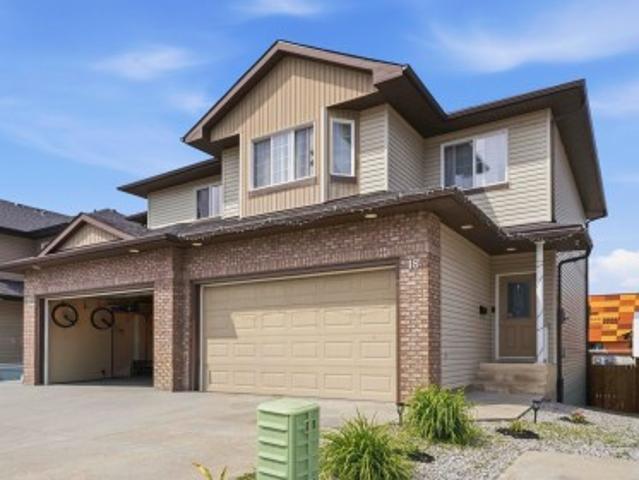 18 490 St, Beaumont, AB, T4X 0C6 duplex for sale | Listing ID E4499 | Royal LePage