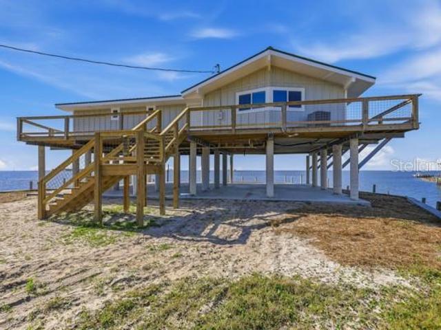 18 4th St, Horseshoe Beach, FL 32648 | MLS #GC537503