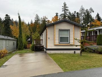Cowichan Valley - Patio, Garden, Fireplace