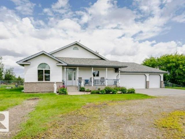18 56 Rge Road 230, Rural Sturgeon County, AB, T0A 1N0 house for sale | Listing ID E4494 | Royal LePage