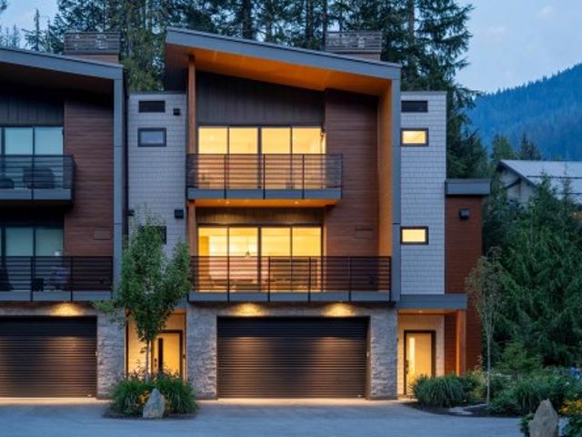 18 2077 Garibaldi Way, Whistler, BC, V0N 1B2 townhouse for sale | Listing ID R3161 | Royal LePage