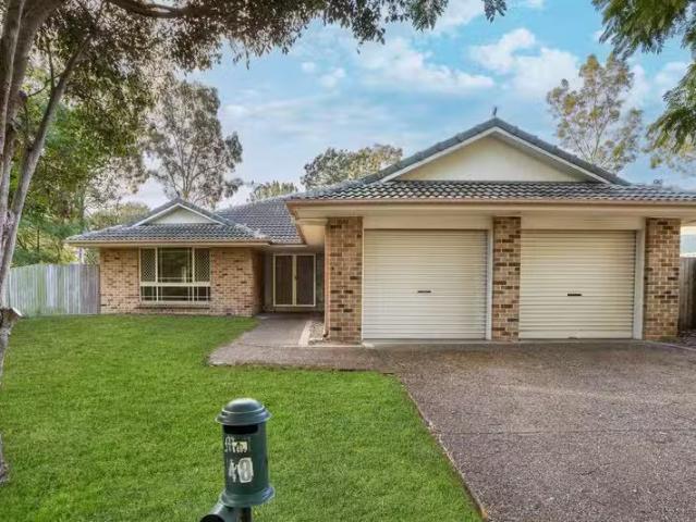 18 Tarragon Place, FOREST LAKE, QLD 4078 House for Rent
