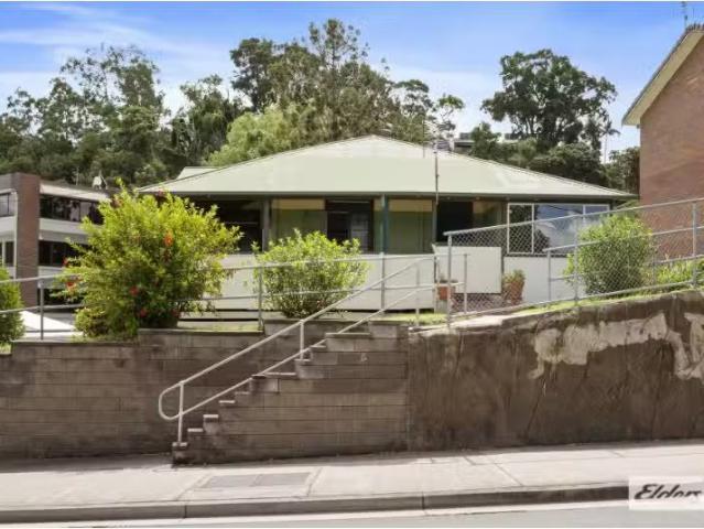 18 Tumbulgum Road, Murwillumbah House for rent Listed by Elde.