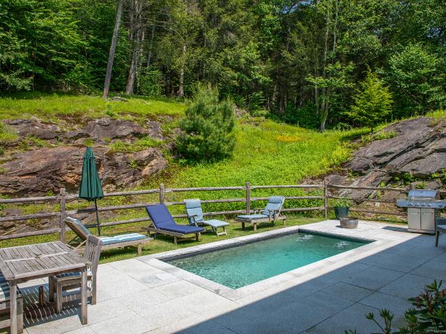 18 Tunnel Rd, Roxbury, CT 06783 | MLS #24163