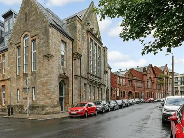 18 Turnbull Street, Glasgow, G1 5PR, United Kingdom | 2 bed duplex for rent #134072990 | Rentberry