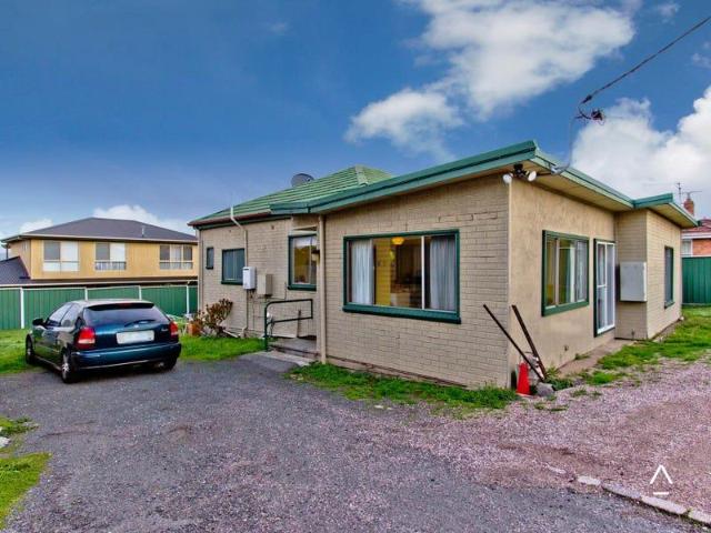18 Vermont Road, Mowbray
