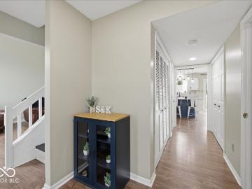 18 Village Parkway