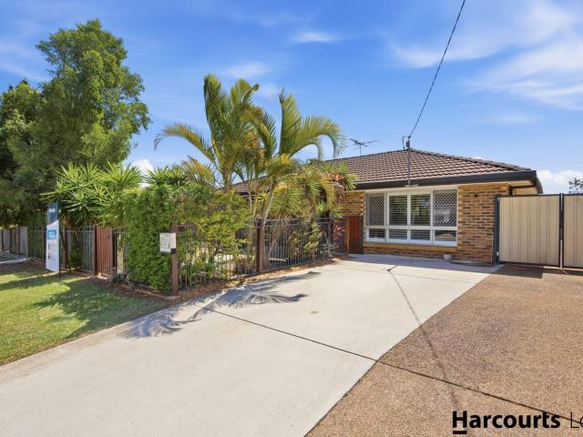 18 Wairoa Drive, STRATHPINE, QLD 4500