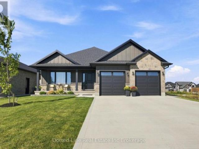 18 Walnut Drive, Tillsonburg, ON, N4G 5S2 house for sale | Listing ID X13726 | Royal LePage
