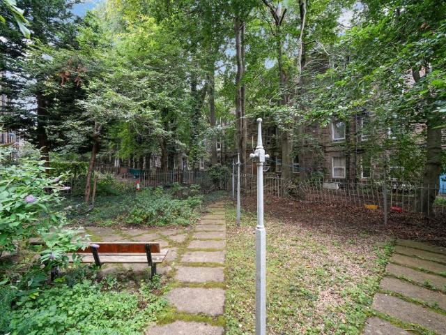 18 Wardlaw Place, Gorgie, Edinburgh EH11, 1 bed flat to rent, £900 pcm | PrimeLocation