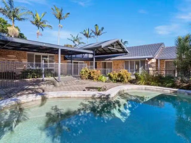 18 Waterford Parade, SKENNARS HEAD House for rent Listed by P.
