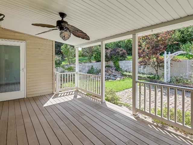 18 Weaver Drive
