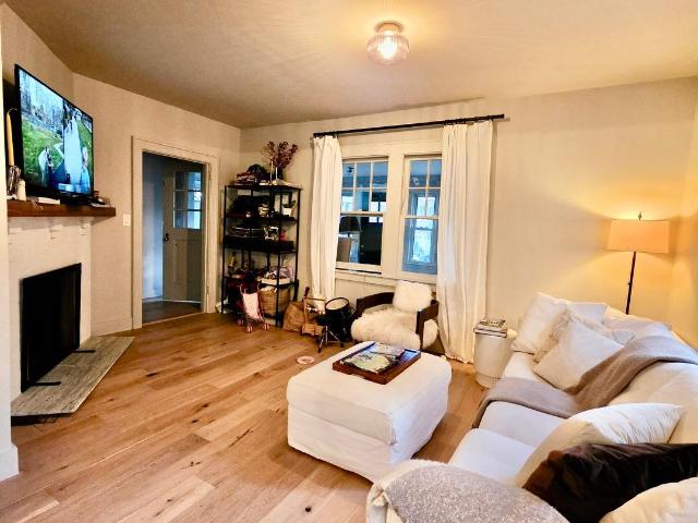 18 Webster Ave, Harrison, NY 10528 | MLS #1022