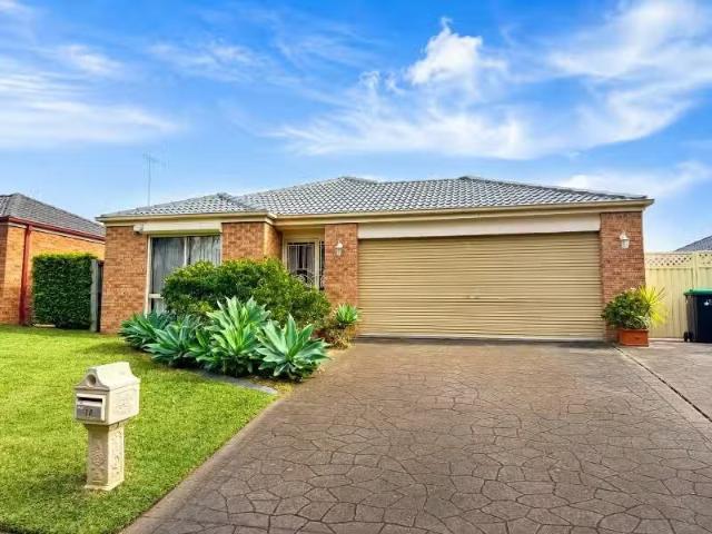 18 Winslow Avenue, Stanhope Gardens House for rent Listed by.