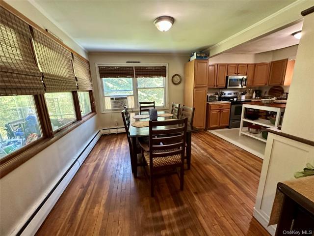 18 Wicks Avenue