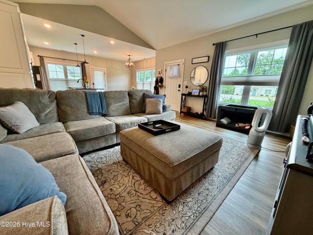 18 Wildberry Court