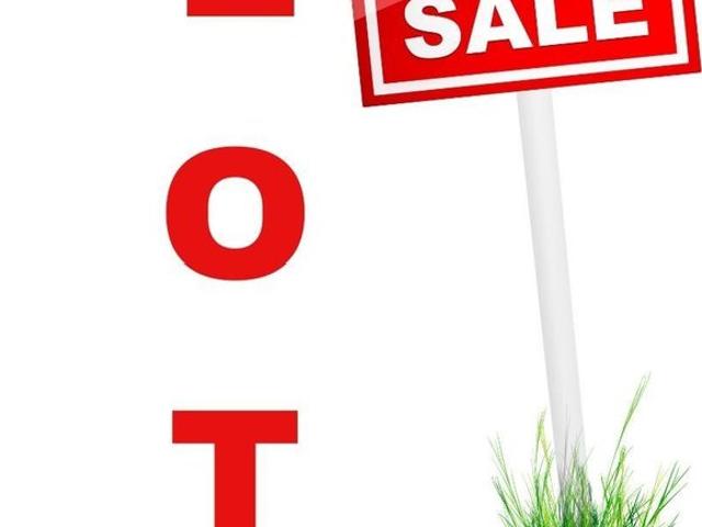 18 Williamson Ave, 2 beds, 1 full bath