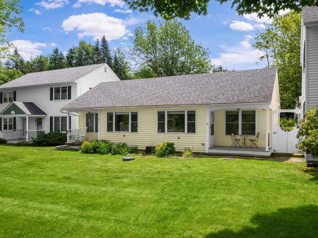 18 Woodside Meadow Road # 4