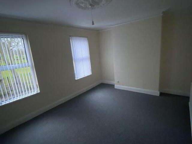 18 Woodvale Avenue, Belfast, BT13 3EW