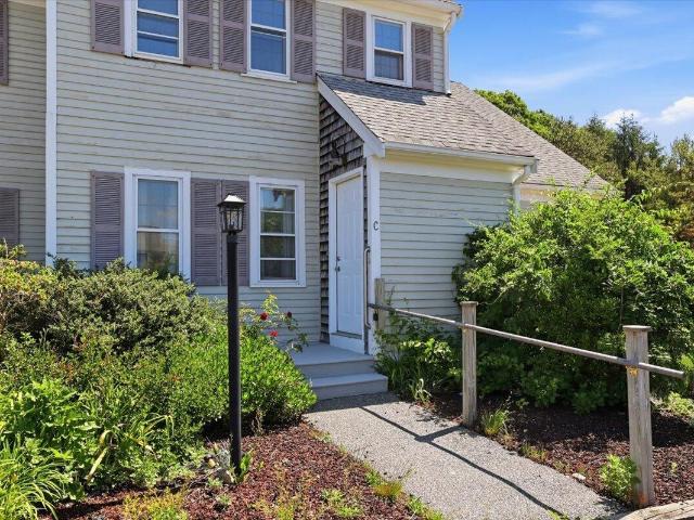 18 Woodview Drive UNIT 8C