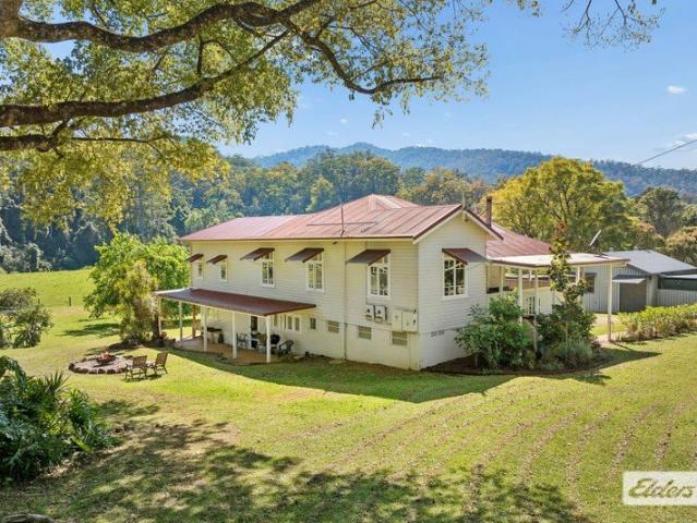 18 ACRES | FLOOD FREE FERTILE LAND | OXLEY RIVER ACCESS | TWO RESIDENCES, plus a STUDIO