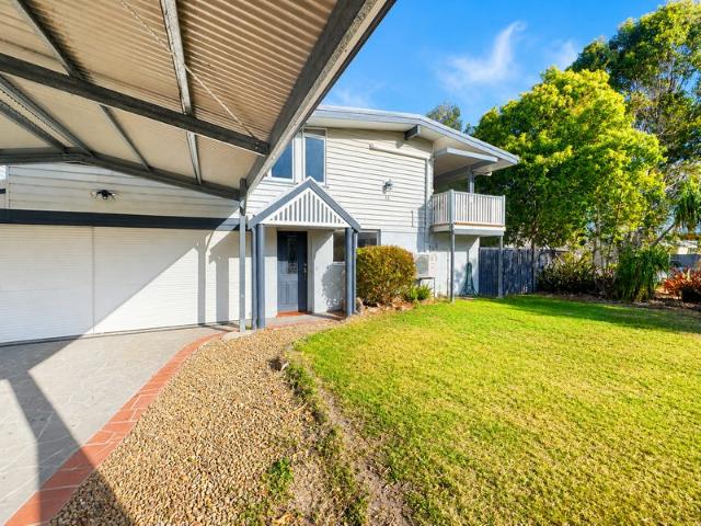 18 Allunga Drive Beautiful family home
