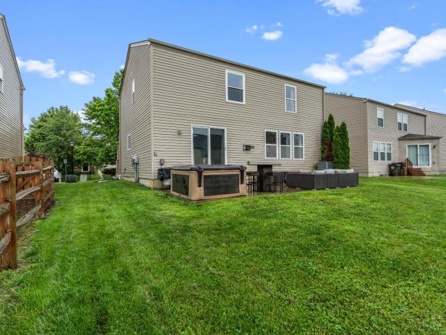 18 Ashwood Place