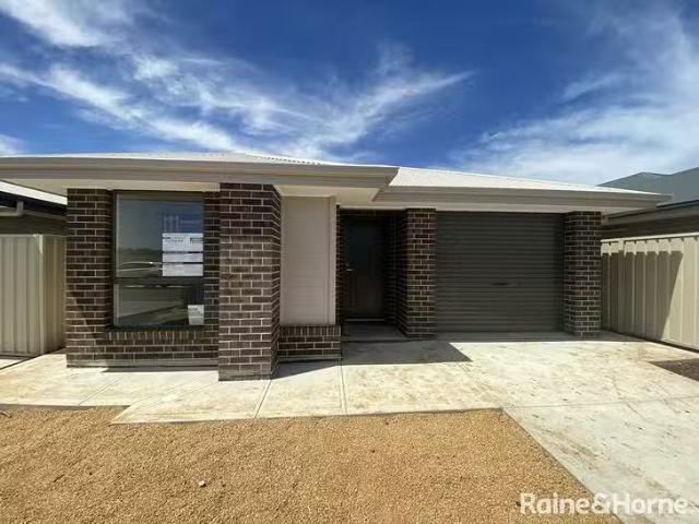18 Aragon Court, Munno Para West, SA 5115