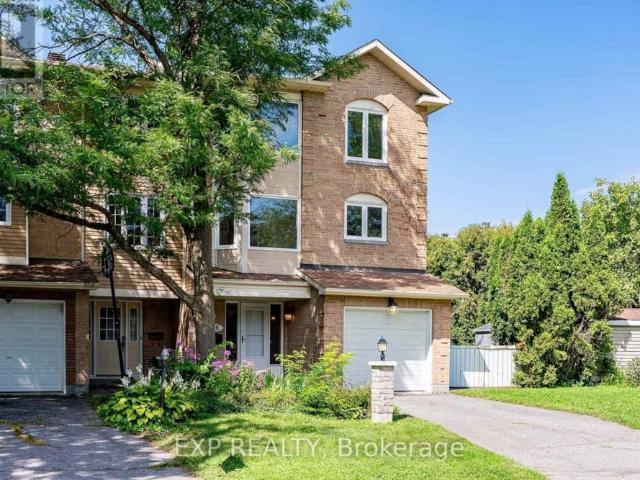 18 Arbordale Crescent Ottawa, ON K2G5C6