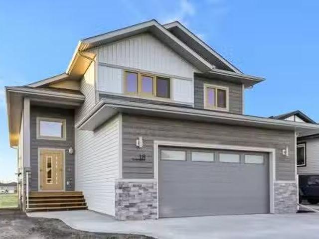 18 Aztec Street, Blackfalds, AB, T4M 0M7 house for sale Lis.