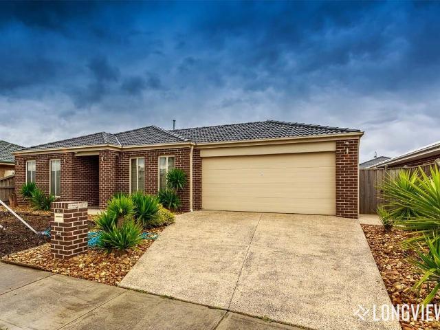 18 ben hall street, cranbourne east, vic, 3977