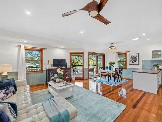 18 Beatson Terrace, ALDERLEY, QLD 4051 House for Rent