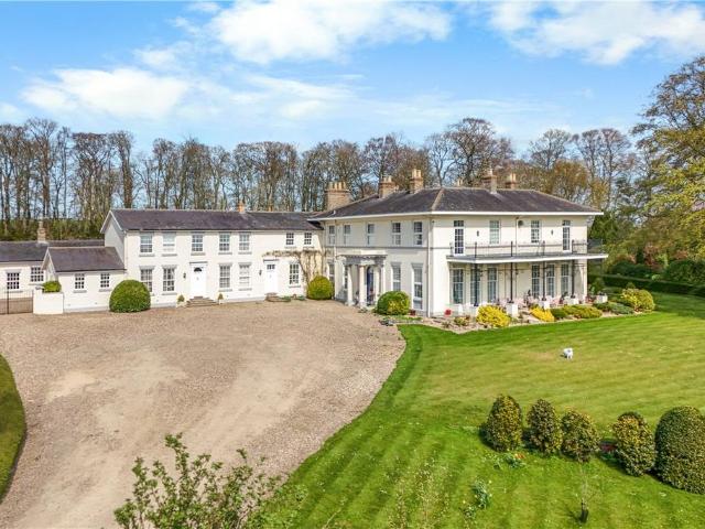 18 bedroom detached house for sale