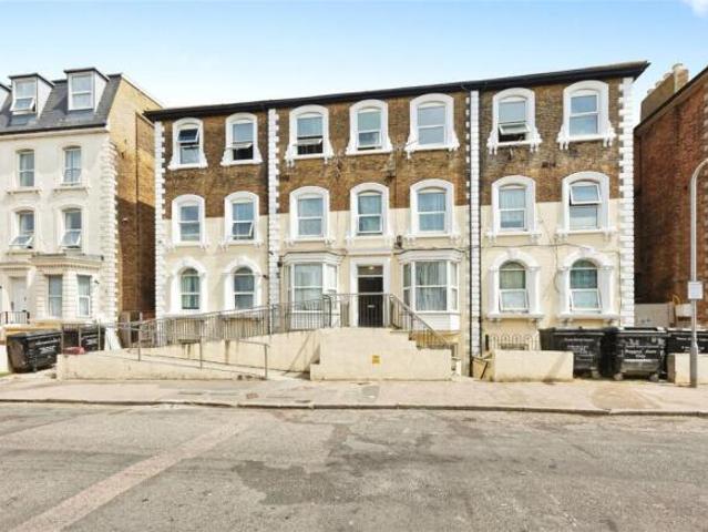 18 bedroom flat for sale in Athelstan Road, Margate, Kent, CT9