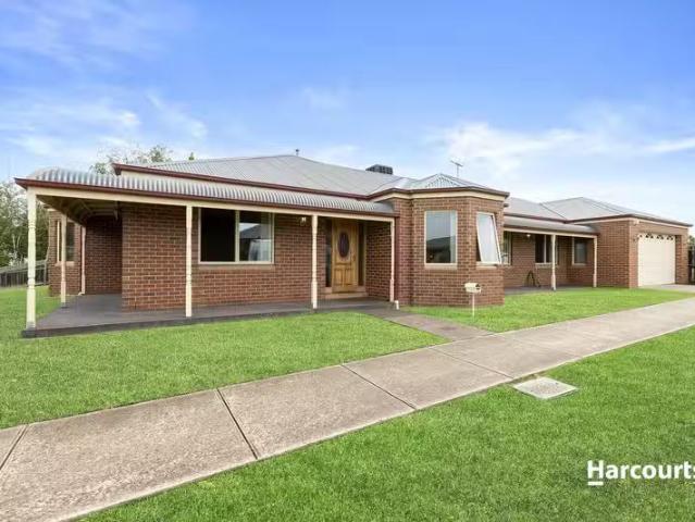 18 Bellavista Road, Bell Park, VIC 3215 House for Rent