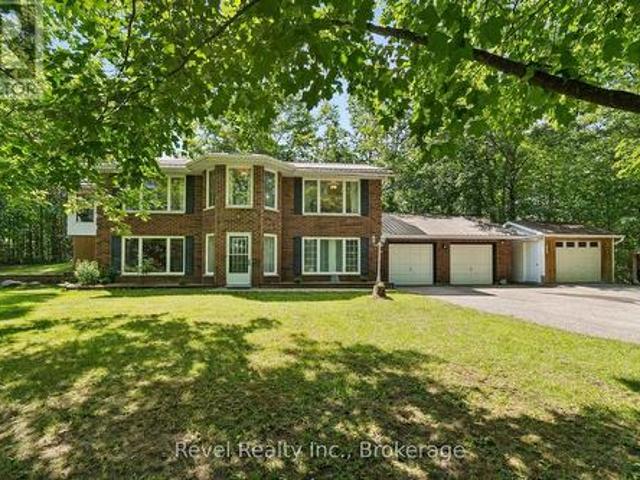 18 Bessie Avenue S, Kawartha Lakes Bobcaygeon, ON, K0M 1A0 house for sale | Listing ID X13586 | Royal LePage