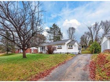 18 Birchcroft Dr, Fredericton, NB, E3C 1K7 house for sale | Listing ID NB138565 | Royal LePage