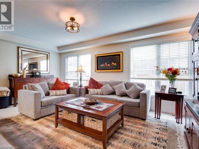 18 BLUE OAK Street, Kitchener, Ontario, N2K0K3