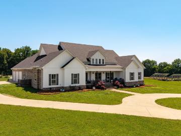 18 Brookeview Drive