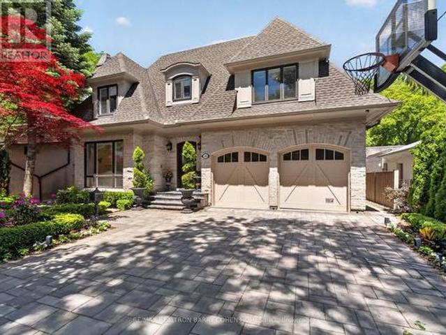 18 Brookfield Road, Toronto, ON, M2P 1A9 house for sale | Listing ID C13678 | Royal LePage