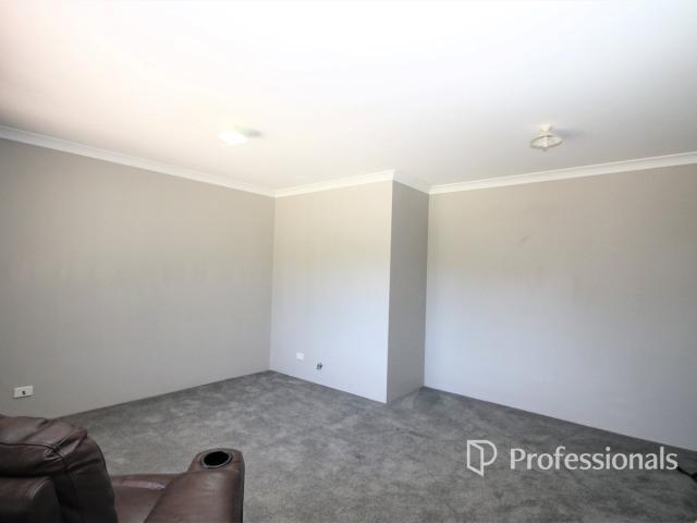 18 Brooklyn WayAustralind WA 6233, Australia