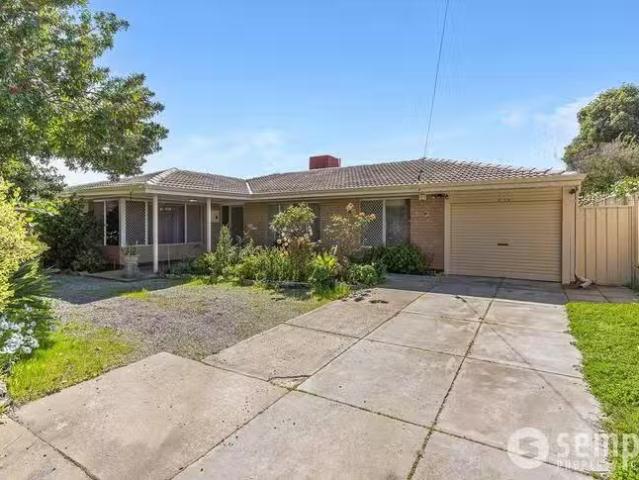 18 Bywood Way, Lynwood, WA 6147