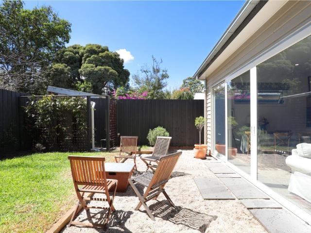 18 Canterbury Street, Flemington VIC 3031