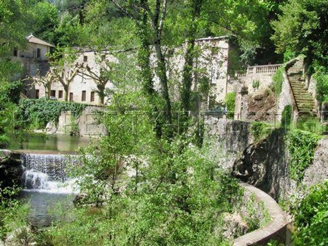 18 chambres, Privas Rhône 07000 103359608