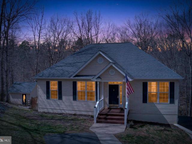 18 Chickasaw Pl, Charlottesville, VA 22902 | MLS #VAFN2000