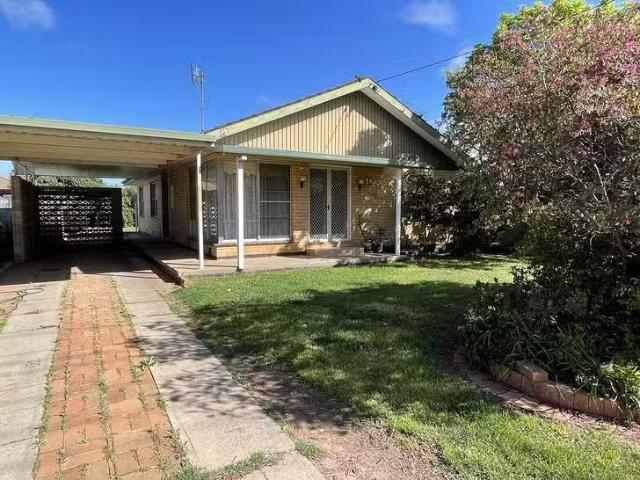 18 Coronation Avenue, Swan Hill, VIC 3585