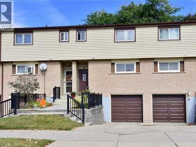 18 Claudette Gate, Hamilton, ON, L9B 1T5 townhouse for sale | Listing ID 40867 | Royal LePage