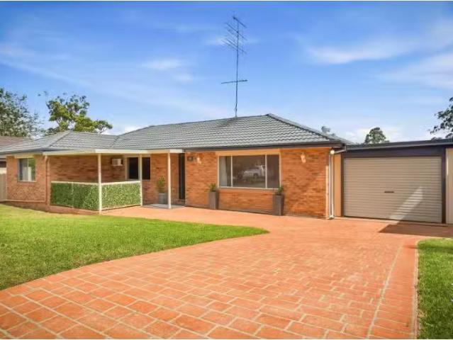 18 Clent Street, Jamisontown House for rent Listed by Leva La.